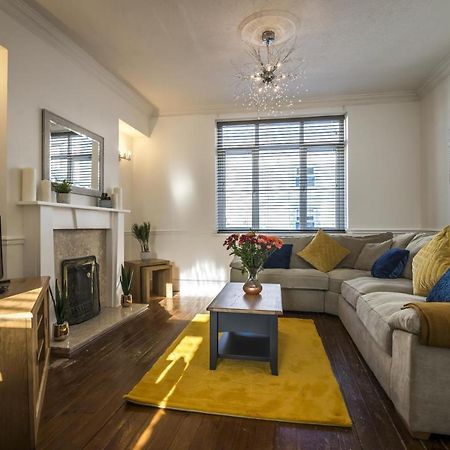 Ivydene - 3 Bedroom Holiday Home - Tenby Extérieur photo